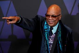 Un titán musical: Quincy Jones fallece a los 91 años tras dejar un legado imborrable.